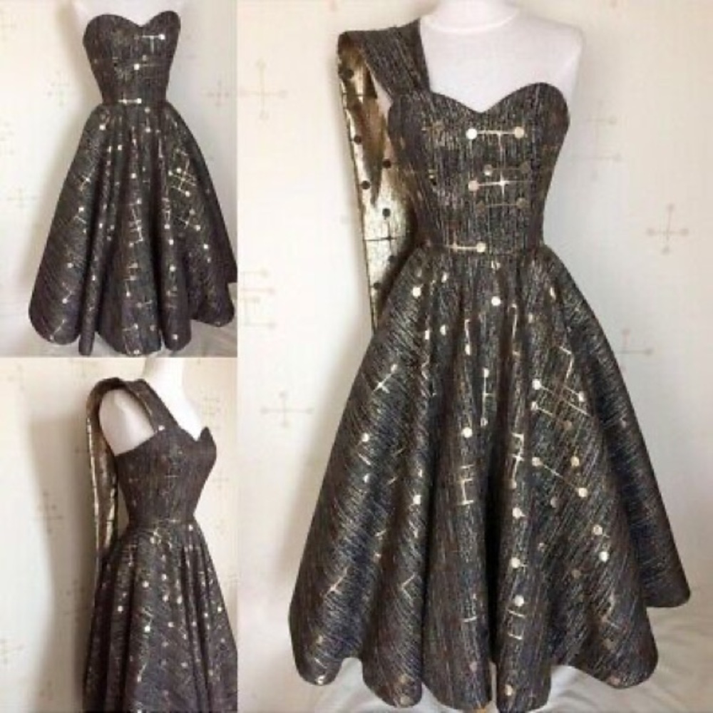 ISO LOOKING FOR she’s dynamite grace dress